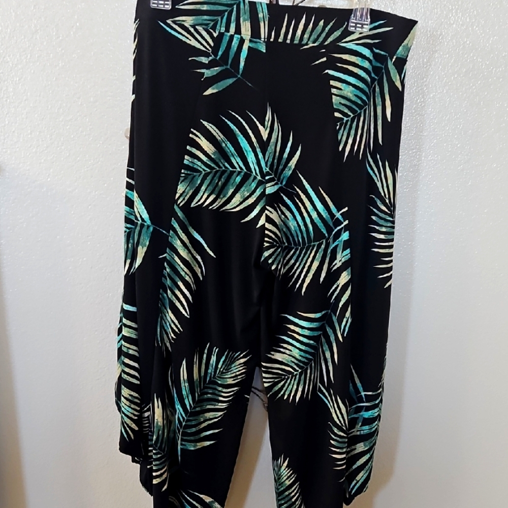 Tropical Leaf Print Black Pants